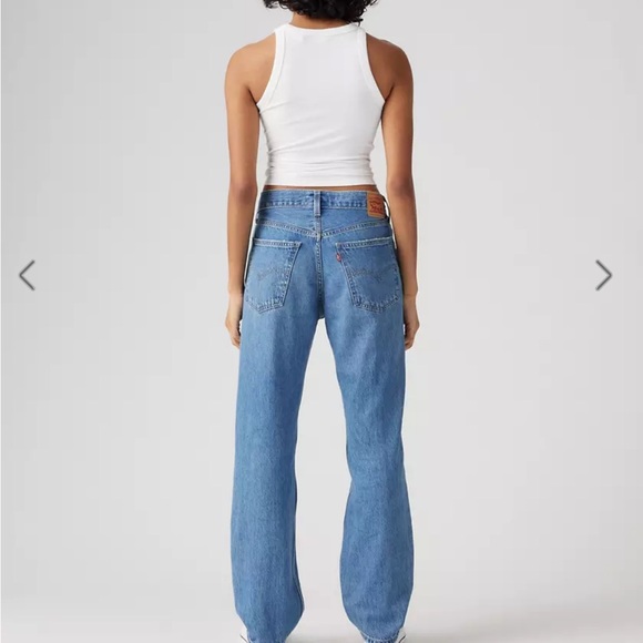 Levi’s Women’s Size 31 Waist Low Pro Straight Medium Wash Denim - Picture 3 of 11